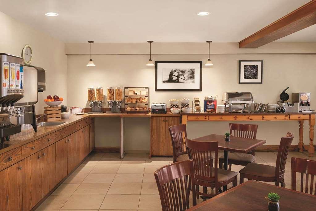 Country Inn & Suites By Radisson, Saskatoon, Sk Restoran fotoğraf