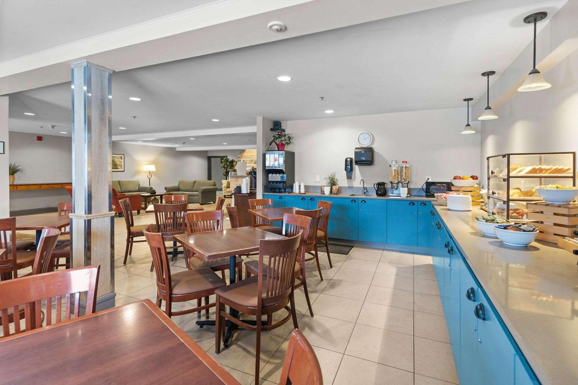 Country Inn & Suites By Radisson, Saskatoon, Sk Dış mekan fotoğraf