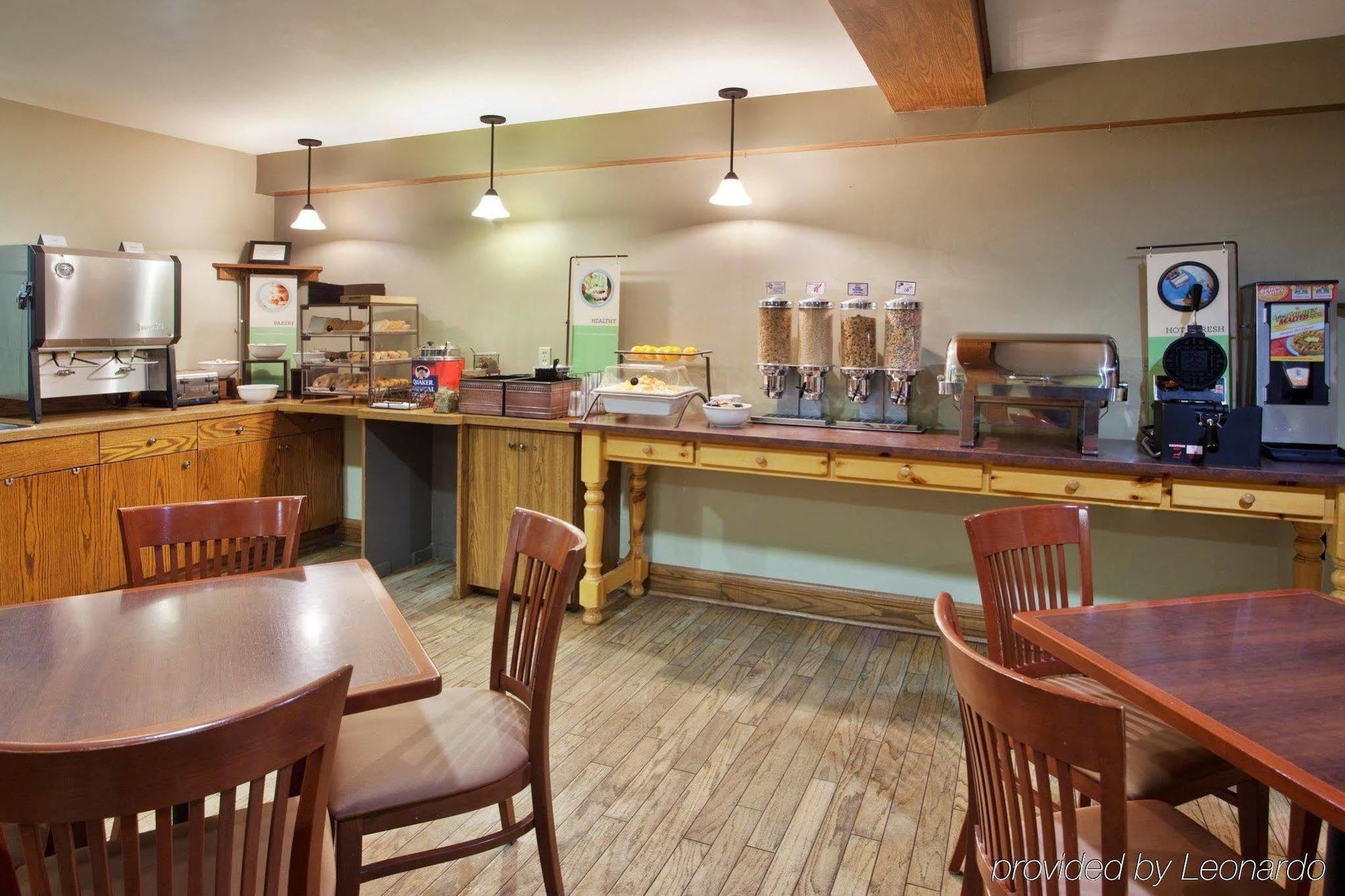 Country Inn & Suites By Radisson, Saskatoon, Sk Dış mekan fotoğraf